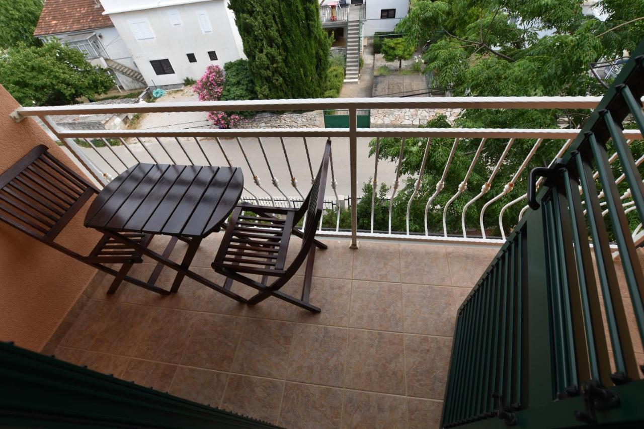 Pansion Hrga Hotel Vodice Exterior photo