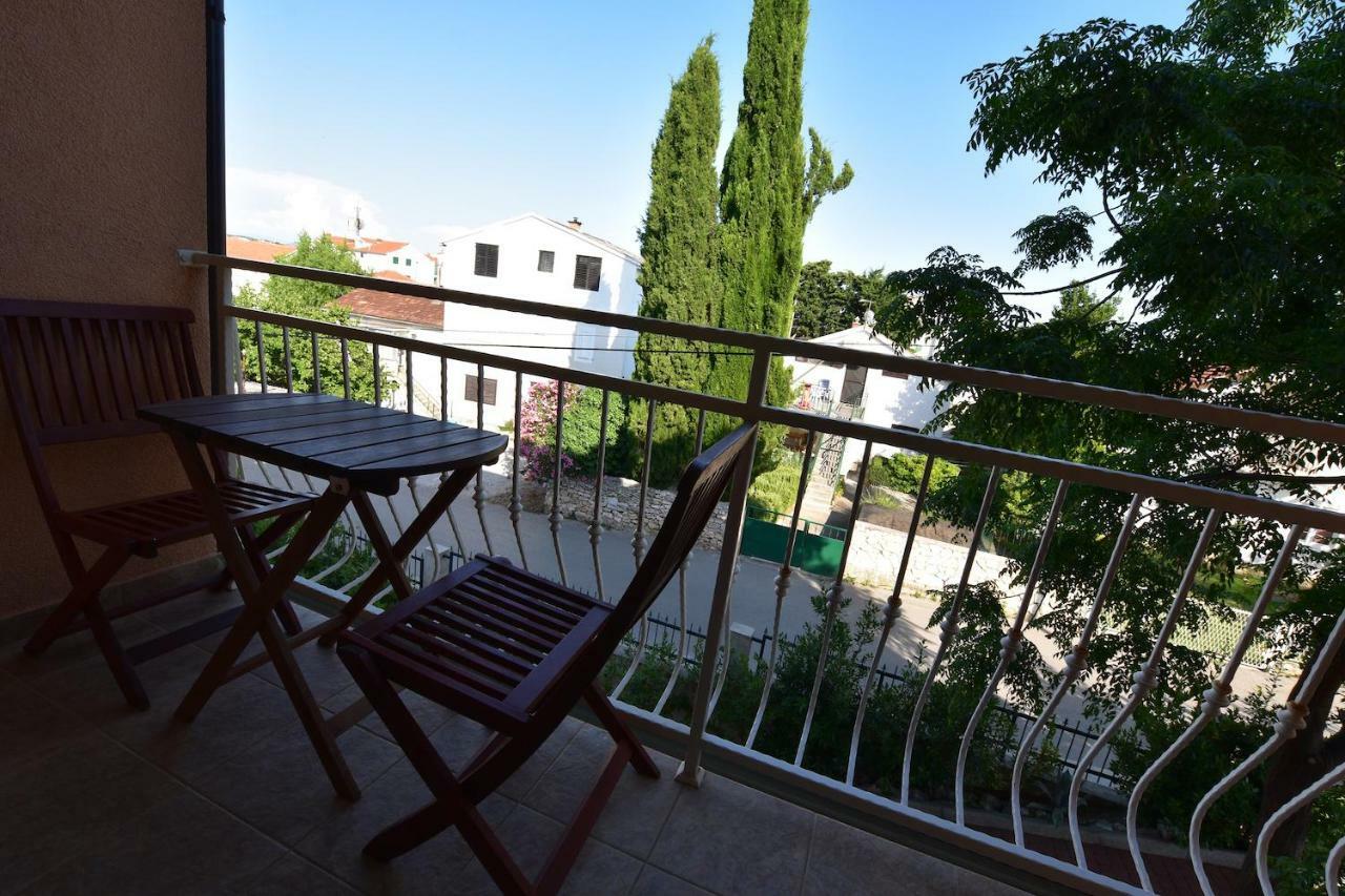 Pansion Hrga Hotel Vodice Exterior photo